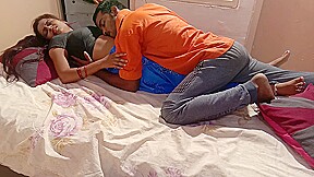 Real married Indian couple sex show with creampie ending