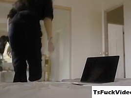 Ariel Demure In Dark Tgirl Roots Boss Gigantic Rod In Boar