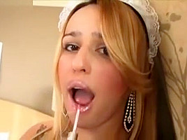 fineel Ts Maid And Guest enjoy Mutual nudeback