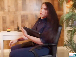 Milf fucked by tgirl boss n ts security